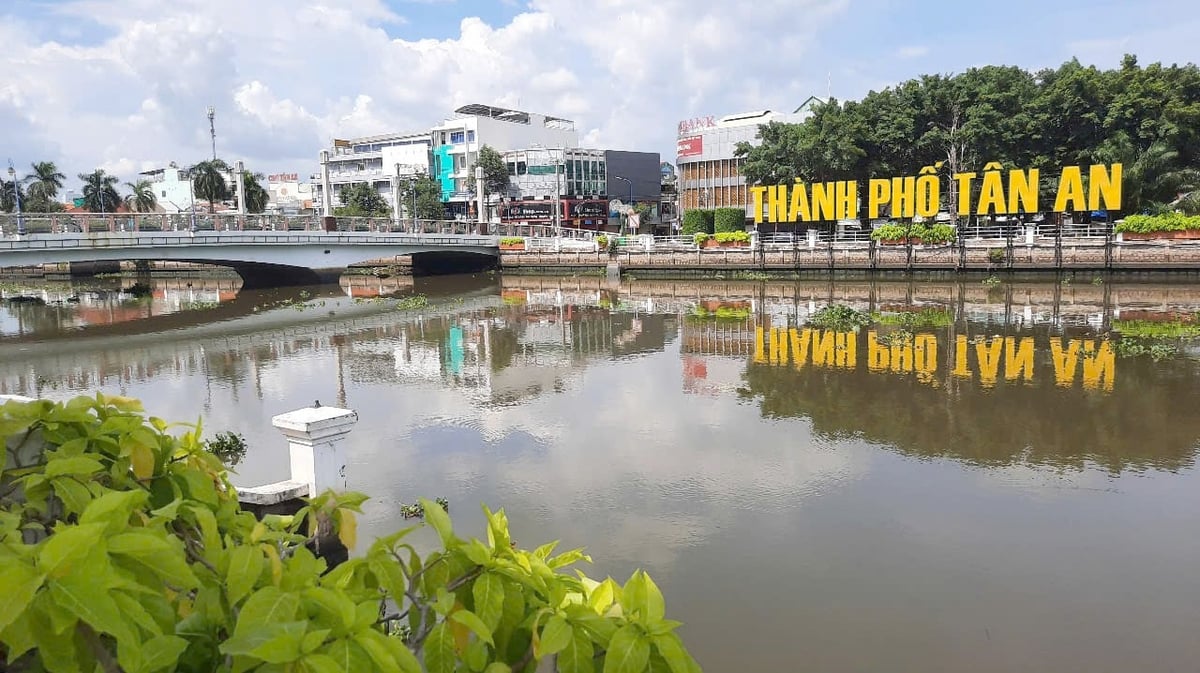 Một góc TP. Tân An (Long An). Ảnh: Thanh Bạch. Một góc TP. Tân An (Long An). Ảnh: Thanh Bạch.