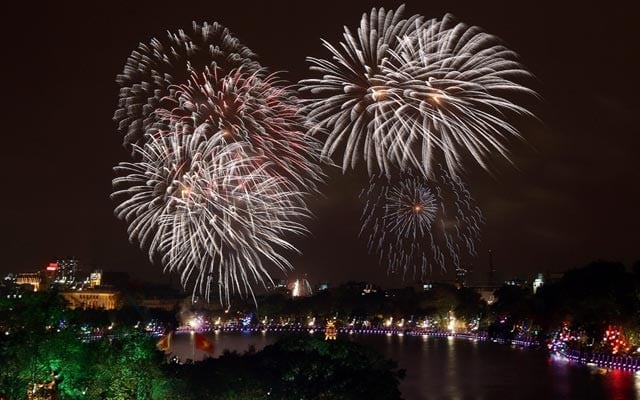 Màn pháo hoa tầm thấp dự kiến bắt đầu vào lúc 21h30 ngày 29/6. Ảnh minh họa. Màn pháo hoa tầm thấp dự kiến bắt đầu vào lúc 21h30 ngày 29/6. Ảnh minh họa.