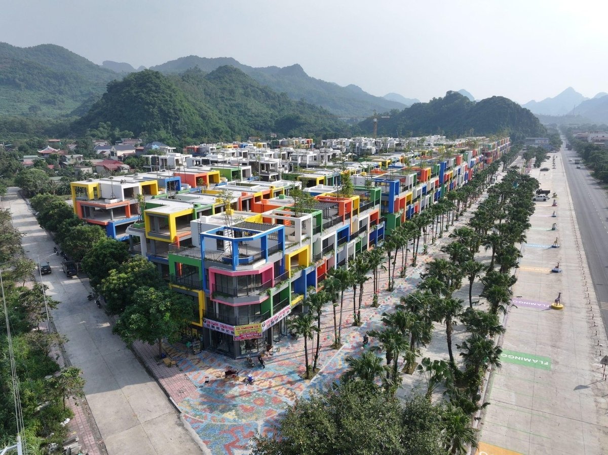 Flamingo Golden Hill sở hữu vị trí chiến lược gần kề các khu công nghiệp lớn với hạ tầng giao thông thuận lợi. Ảnh: Flamingo.