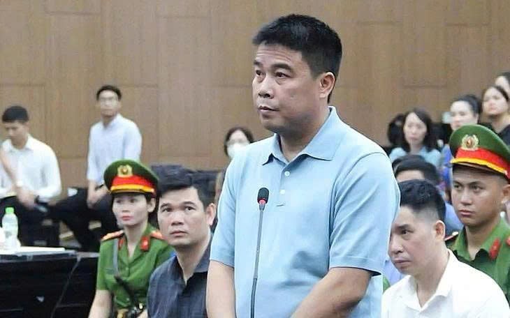 Bị cáo Nguyễn Văn Hậu tại phiên tòa. Ảnh: Đài PT&TH Hà Nội. Bị cáo Nguyễn Văn Hậu tại phiên tòa. Ảnh: Đài PT&TH Hà Nội.