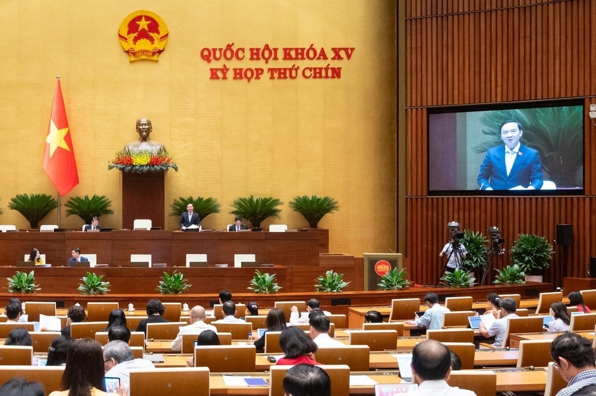 Phó Chủ tịch Quốc hội Nguyễn Khắc Định điều hành phiên họp. Ảnh: Phạm Thắng. Phó Chủ tịch Quốc hội Nguyễn Khắc Định điều hành phiên họp. Ảnh: Phạm Thắng.
