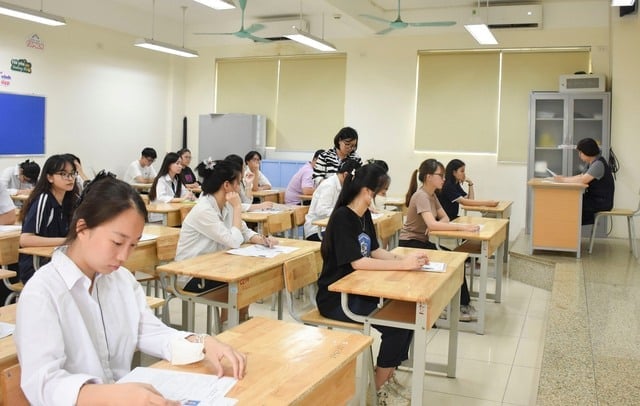 TP. Hà Nội có hơn 124.000 thí sinh đăng ký dự thi tốt nghiệp THPT năm 2025, là địa phương có số lượng thí sinh đông nhất cả nước. Ảnh: VGP/Minh Anh.
