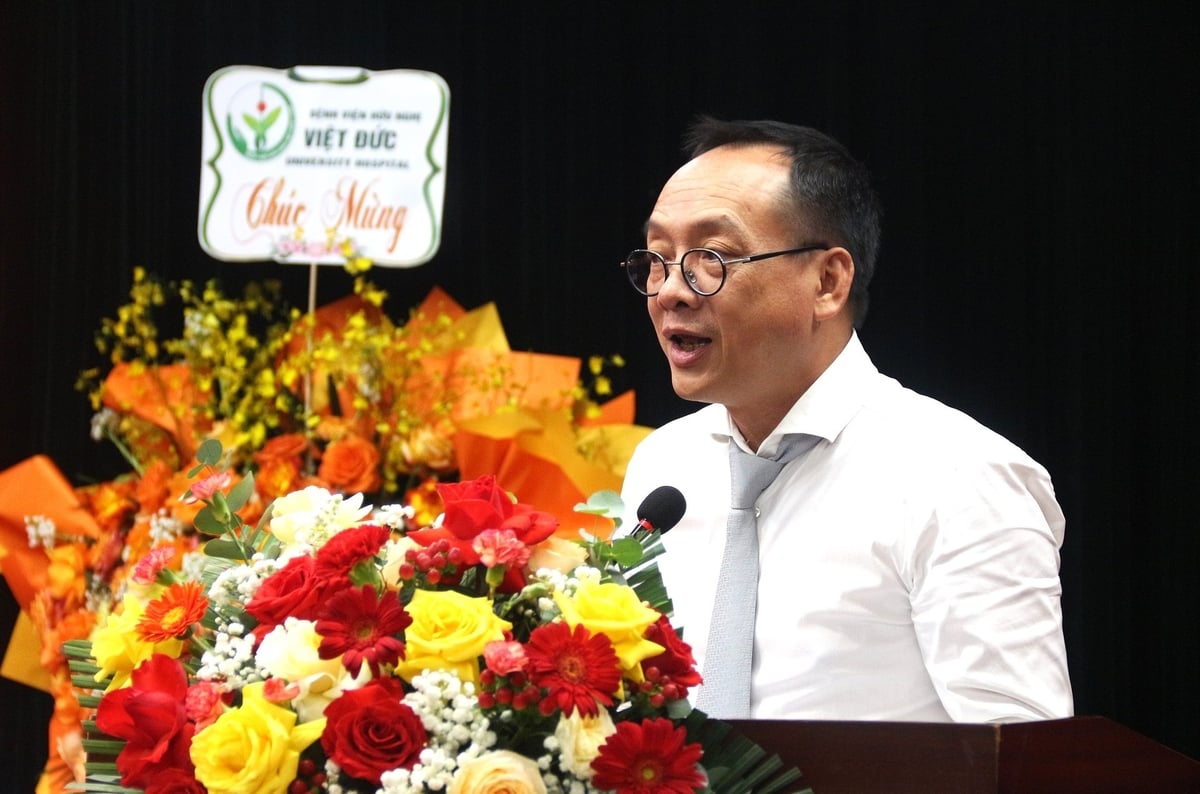 Đồng chí Ngô Hồng Giang ghi nhận và đánh giá cao Đảng bộ Bệnh viện Đa khoa Nông nghiệp. Ảnh: Phạm Hiếu. Đồng chí Ngô Hồng Giang ghi nhận và đánh giá cao Đảng bộ Bệnh viện Đa khoa Nông nghiệp. Ảnh: Phạm Hiếu.