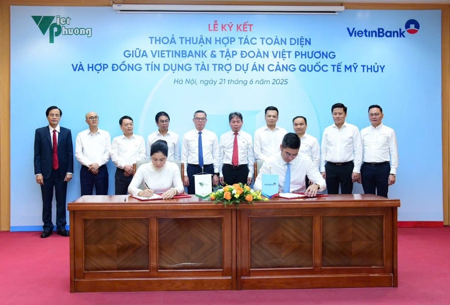 VietinBank và Tập đoàn Việt Phương ký kết hợp tác toàn diện. Ảnh: VietinBank. VietinBank và Tập đoàn Việt Phương ký kết hợp tác toàn diện. Ảnh: VietinBank.