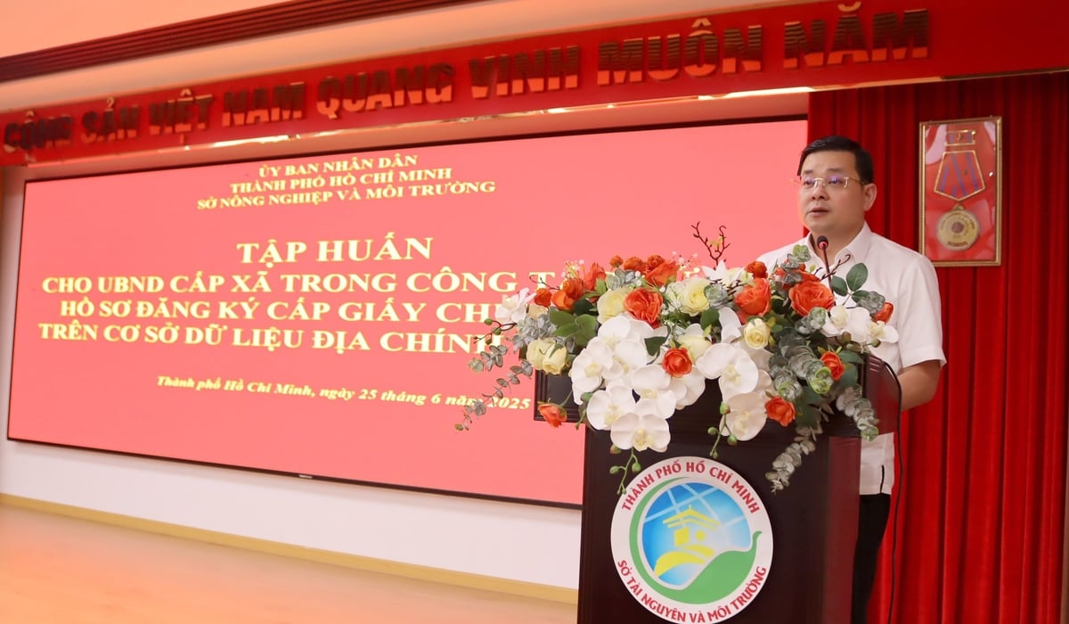 Ông Nguyễn Toàn Thắng - Giám đốc Sở Nông nghiệp và Môi trường TP.HCM phát biểu khai mạc. Ảnh: Tường Tú. Ông Nguyễn Toàn Thắng - Giám đốc Sở Nông nghiệp và Môi trường TP.HCM phát biểu khai mạc. Ảnh: Tường Tú.