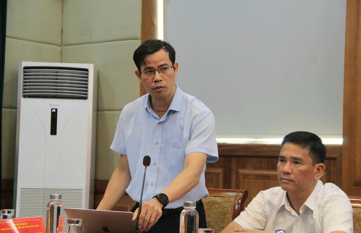 Ông Vũ Đại Thắng - Phó Giám đốc Sở Khoa học và Công nghệ Hải Phòng thông tin về việc chuẩn bị hạ tầng, hệ thống thông tin dùng chung sau hợp nhất Hải Phòng và Hải Dương. Ảnh: Hoàng Phong. Ông Vũ Đại Thắng - Phó Giám đốc Sở Khoa học và Công nghệ Hải Phòng thông tin về việc chuẩn bị hạ tầng, hệ thống thông tin dùng chung sau hợp nhất Hải Phòng và Hải Dương. Ảnh: Hoàng Phong.