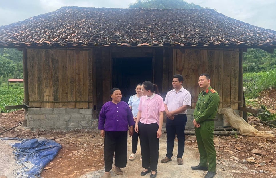 Huyện Hà Quảng tiếp tục phát huy các mô hình tốt, cách làm hay trong công tác xóa nhà tạm. Ảnh: Bảo Hà. Huyện Hà Quảng tiếp tục phát huy các mô hình tốt, cách làm hay trong công tác xóa nhà tạm. Ảnh: Bảo Hà.