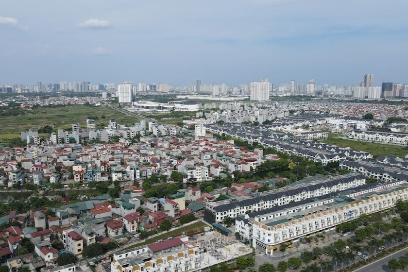 Cơ quan nông nghiệp và môi trường thuộc UBND cấp xã có trách nhiệm thẩm định hồ sơ về giao đất, cho thuê đất, thu hồi đất, chuyển mục đích sử dụng đất. Ảnh: Báo Pháp luật Việt Nam Cơ quan nông nghiệp và môi trường thuộc UBND cấp xã có trách nhiệm thẩm định hồ sơ về giao đất, cho thuê đất, thu hồi đất, chuyển mục đích sử dụng đất. Ảnh: Báo Pháp luật Việt Nam