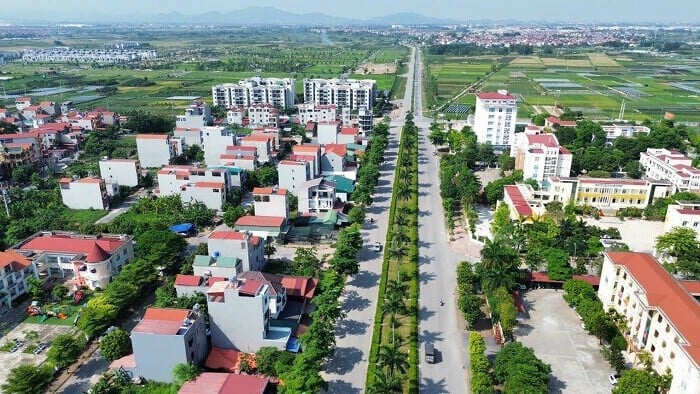 Cơ quan chuyên môn về nông nghiệp và môi trường thuộc UBND cấp xã được giao chủ trì việc tổ chức xác định giá đất cụ thể làm căn cứ để tính thu tiền sử dụng đất, tiền thuê đất, tính tiền bồi thường khi Nhà nước thu hồi đất và các trường hợp khác theo quy định của pháp luật; tổ chức thẩm định phương án bồi thường, hỗ trợ và tái định cư theo quy định của pháp luật. Ảnh: Cổng thông tin điện tử Hà Nội. Cơ quan chuyên môn về nông nghiệp và môi trường thuộc UBND cấp xã được giao chủ trì việc tổ chức xác định giá đất cụ thể làm căn cứ để tính thu tiền sử dụng đất, tiền thuê đất, tính tiền bồi thường khi Nhà nước thu hồi đất và các trường hợp khác theo quy định của pháp luật; tổ chức thẩm định phương án bồi thường, hỗ trợ và tái định cư theo quy định của pháp luật. Ảnh: Cổng thông tin điện tử Hà Nội.