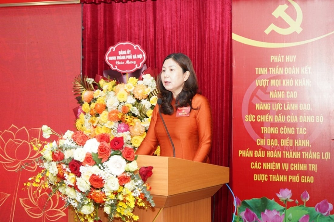 Đồng chí Đặng Hương Giang - Giám đốc Sở, Bí thư Đảng ủy cơ quan Sở Du lịch Hà Nội phát biểu khai mạc Đại hội. Ảnh: Sở Du lịch Hà Nội. Đồng chí Đặng Hương Giang - Giám đốc Sở, Bí thư Đảng ủy cơ quan Sở Du lịch Hà Nội phát biểu khai mạc Đại hội. Ảnh: Sở Du lịch Hà Nội.