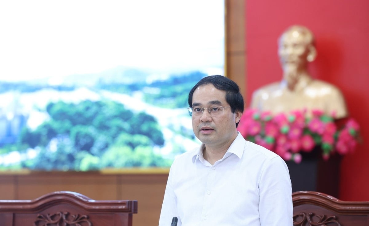Ông Trịnh Xuân Trường, Bí thư Tỉnh ủy, Chủ tịch UBND tỉnh Lào Cai phát biểu kết luận hội nghị. Ảnh: Mạnh Dũng. Ông Trịnh Xuân Trường, Bí thư Tỉnh ủy, Chủ tịch UBND tỉnh Lào Cai phát biểu kết luận hội nghị. Ảnh: Mạnh Dũng.