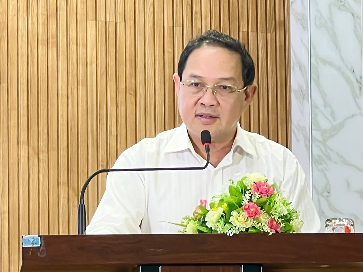Ông Trương Minh Trung, Phó Tổng Giám đốc Tập đoàn Công nghiệp Cao su Việt Nam phát biểu khai mạc hội thi. Ảnh: Thanh Sơn. Ông Trương Minh Trung, Phó Tổng Giám đốc Tập đoàn Công nghiệp Cao su Việt Nam phát biểu khai mạc hội thi. Ảnh: Thanh Sơn.