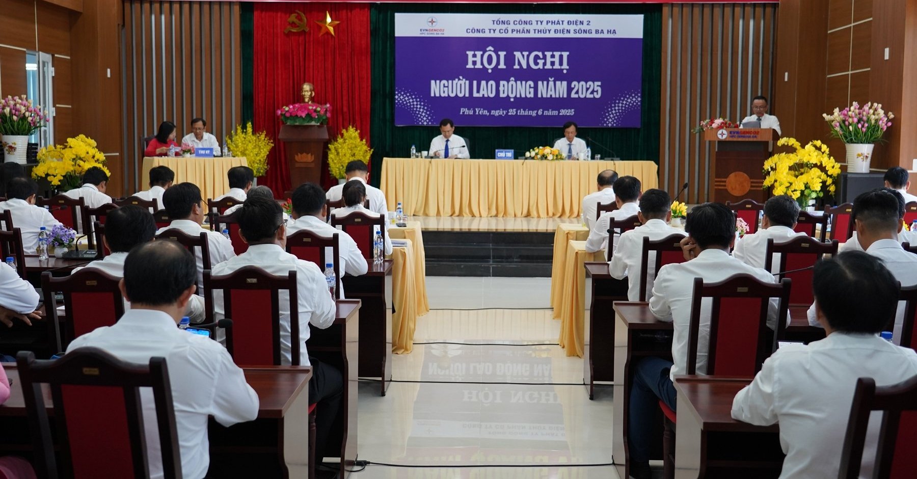 Công ty Cổ phần thủy điện Sông Ba Hạ tổ chức hội nghị người lao động. Ảnh: HT. Công ty Cổ phần thủy điện Sông Ba Hạ tổ chức hội nghị người lao động. Ảnh: HT.