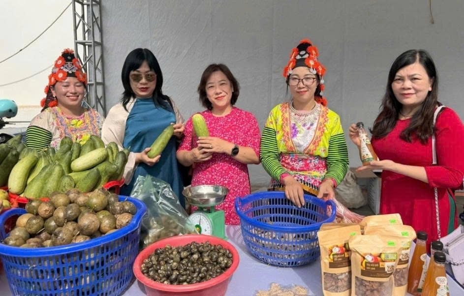 Phụ nữ Điện Biên có nhiều tiềm năng để phát triển kinh tế. Ảnh: Hoàng Châu. Phụ nữ Điện Biên có nhiều tiềm năng để phát triển kinh tế. Ảnh: Hoàng Châu.