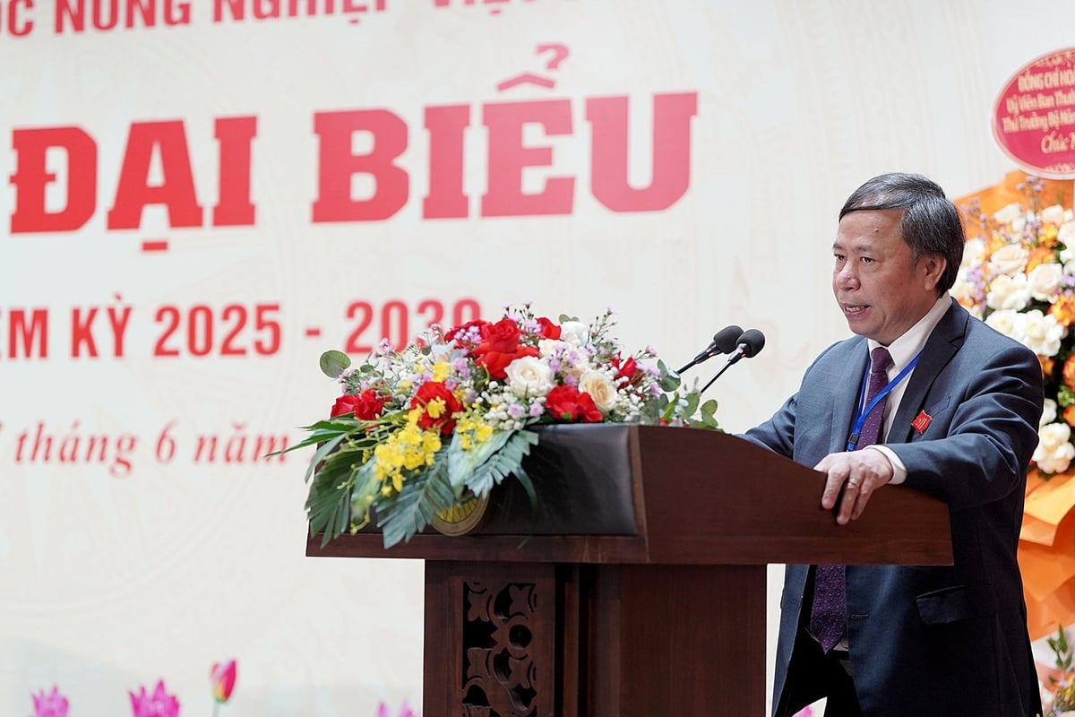 Bí thư Đảng ủy, Giám đốc VAAS Nguyễn Hồng Sơn phát biểu tại đại hội. Ảnh: Bảo Thắng. Bí thư Đảng ủy, Giám đốc VAAS Nguyễn Hồng Sơn phát biểu tại đại hội. Ảnh: Bảo Thắng.