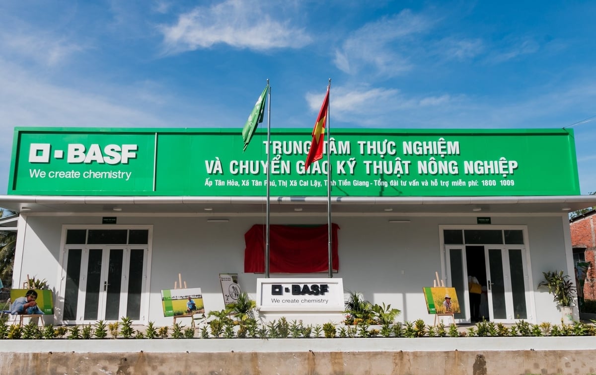 Trung tâm Thực nghiệm và Chuyển giao Kỹ thuật Nông nghiệp tại huyện Cai Lậy, tỉnh Tiền Giang. Ảnh: BASF. Trung tâm Thực nghiệm và Chuyển giao Kỹ thuật Nông nghiệp tại huyện Cai Lậy, tỉnh Tiền Giang. Ảnh: BASF.