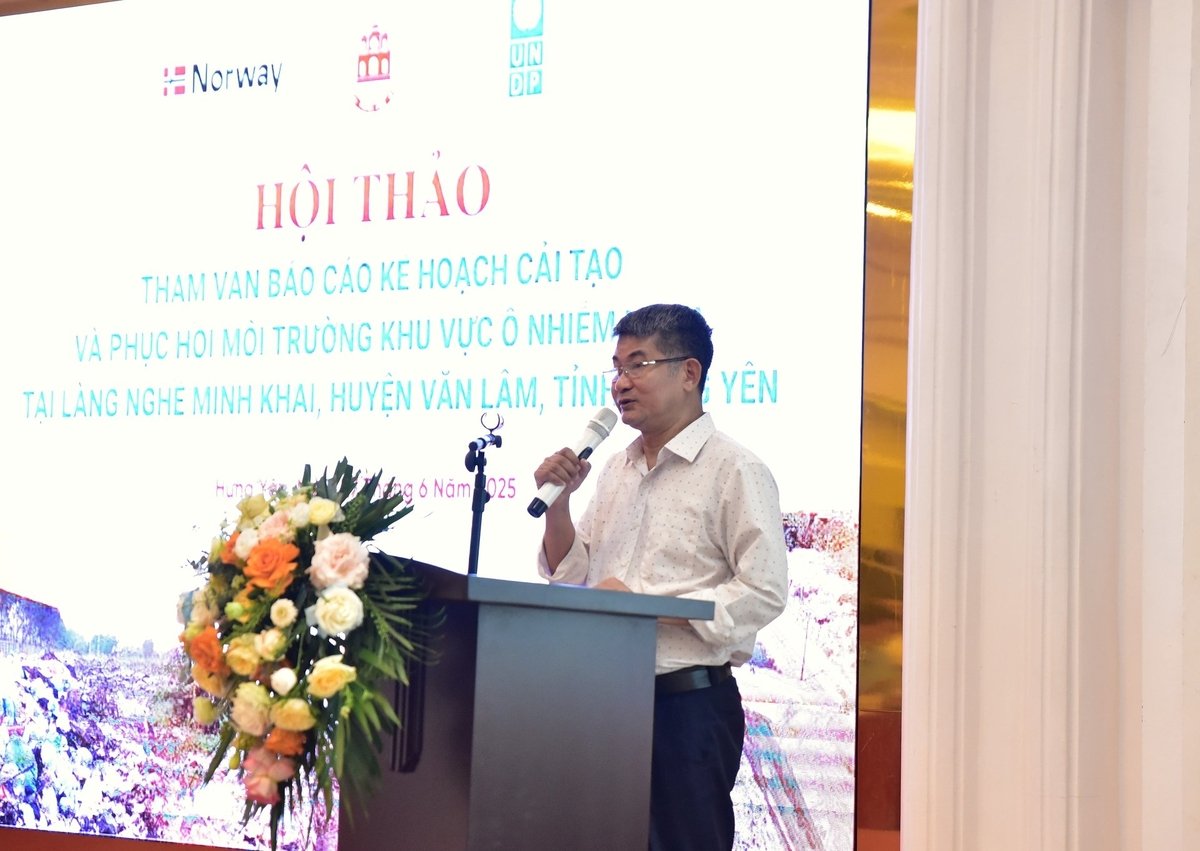 Ông Trần Đăng Anh, Phó Giám đốc Sở NN-MT tỉnh Hưng Yên phát biểu tại hội thảo. Ảnh: Kiều Chi. Ông Trần Đăng Anh, Phó Giám đốc Sở NN-MT tỉnh Hưng Yên phát biểu tại hội thảo. Ảnh: Kiều Chi.