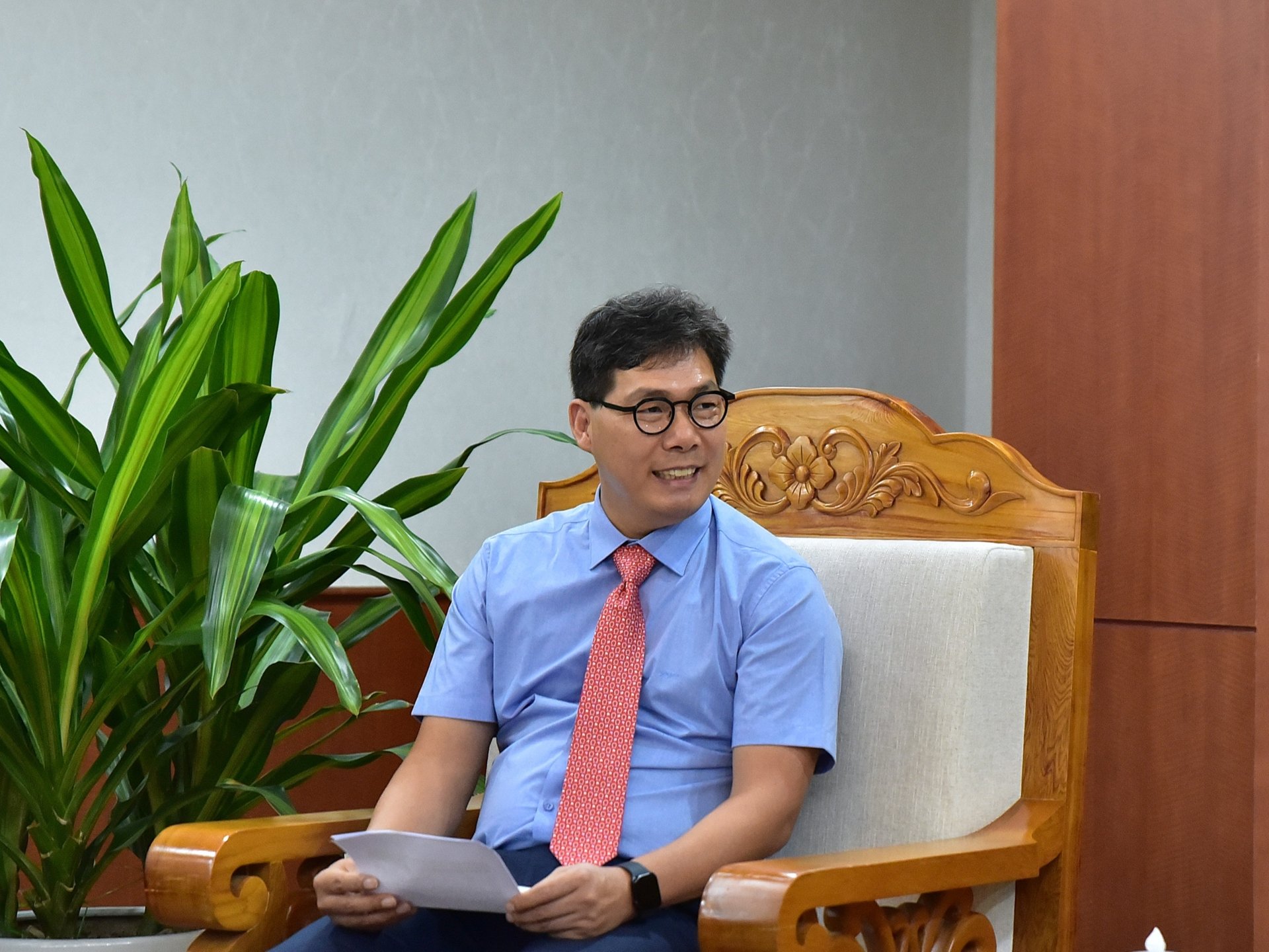 Chủ tịch Jeon Jongsoo đến thăm và làm việc với lãnh đạo Bộ Nông nghiệp và Môi trường (NN-MT). Ảnh: Kiều Chi. Chủ tịch Jeon Jongsoo đến thăm và làm việc với lãnh đạo Bộ Nông nghiệp và Môi trường (NN-MT). Ảnh: Kiều Chi.
