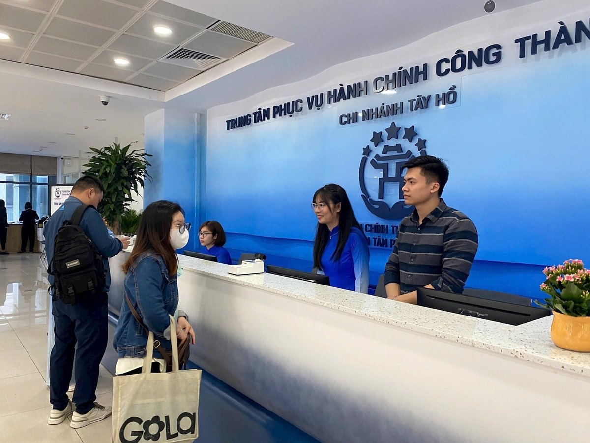 UBND thành phố Hà Nội sẽ điều chỉnh, giảm bớt các thủ tục hành chính trong lĩnh vực nông nghiệp và môi trường. Ảnh: nguoihanoi.vn.