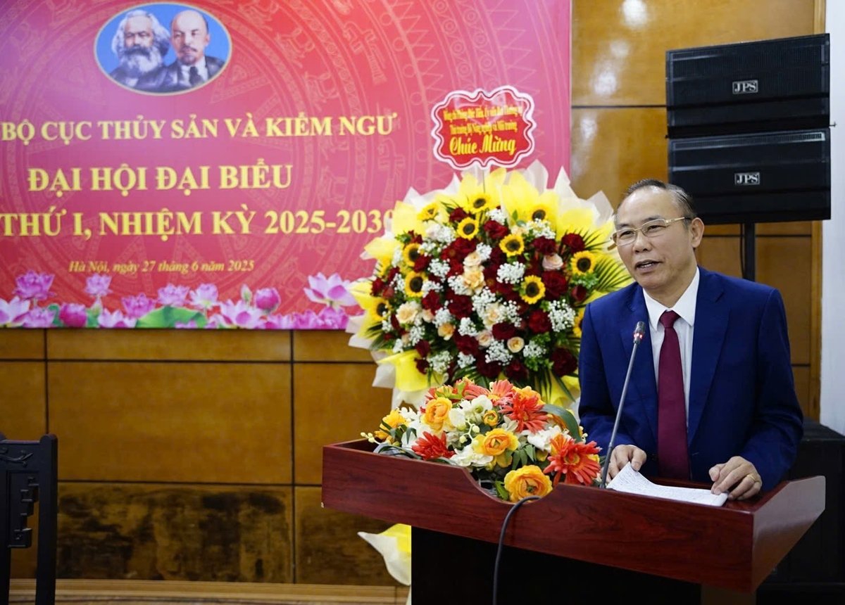 Đồng chí Phùng Đức Tiến, Ủy viên Ban Thường vụ Đảng ủy Bộ Nông nghiệp và Môi trường chỉ đạo tại Đại hội. Ảnh: Linh Linh. Đồng chí Phùng Đức Tiến, Ủy viên Ban Thường vụ Đảng ủy Bộ Nông nghiệp và Môi trường chỉ đạo tại Đại hội. Ảnh: Linh Linh.