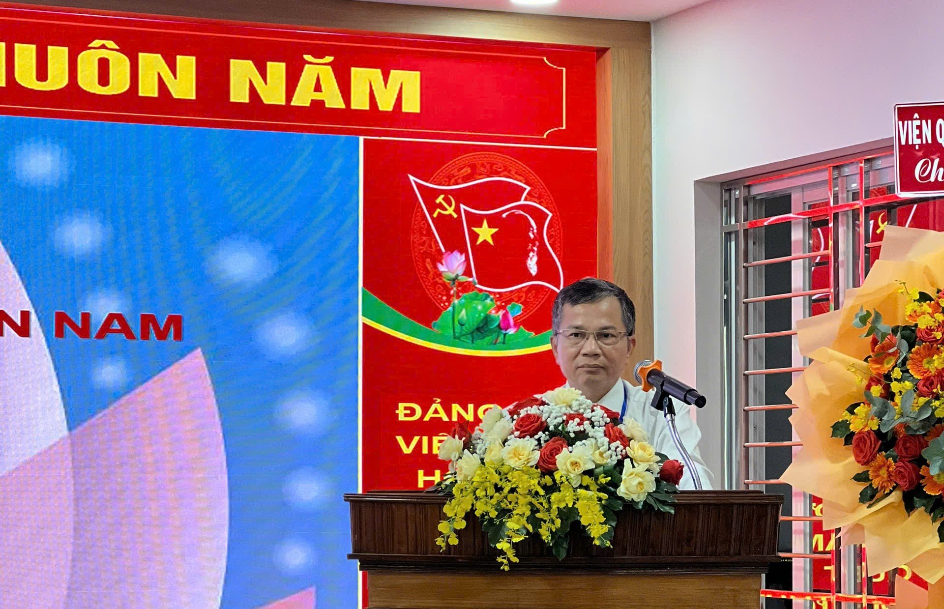 Đồng chí Phạm Văn Mạnh, Bí thư Đảng ủy, Phó Viện trưởng Viện Quy hoạch Thủy lợi Miền Nam phát biểu tại Đại hội. Ảnh: Viện Quy hoạch Thủy lợi Miền Nam. Đồng chí Phạm Văn Mạnh, Bí thư Đảng ủy, Phó Viện trưởng Viện Quy hoạch Thủy lợi Miền Nam phát biểu tại Đại hội. Ảnh: Viện Quy hoạch Thủy lợi Miền Nam.