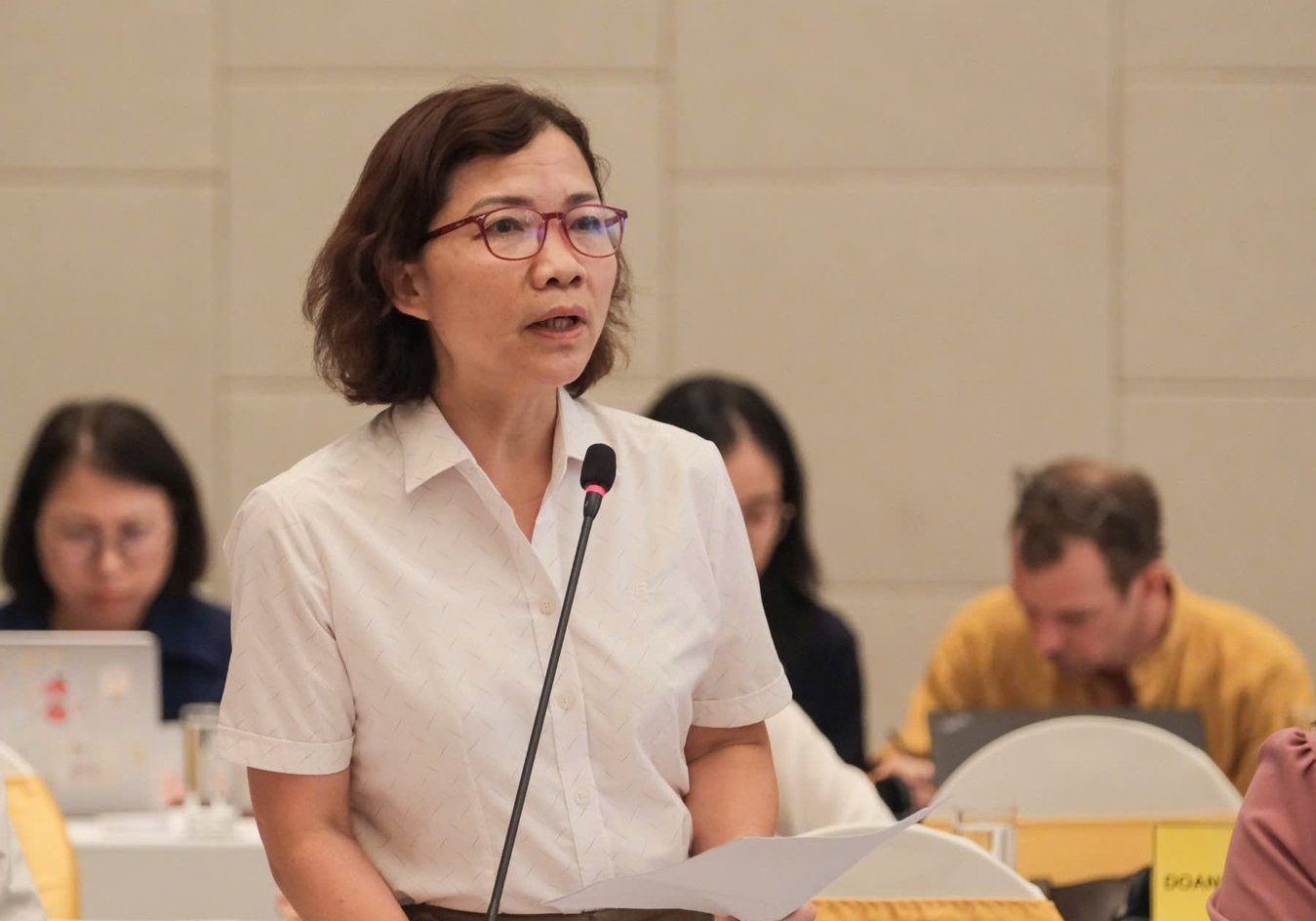 Bà Cầm Thị Phong, Phó Giám đốc Sở Nông nghiệp và Môi trường tỉnh Sơn La. Ảnh: Quỳnh Chi. Bà Cầm Thị Phong, Phó Giám đốc Sở Nông nghiệp và Môi trường tỉnh Sơn La. Ảnh: Quỳnh Chi.