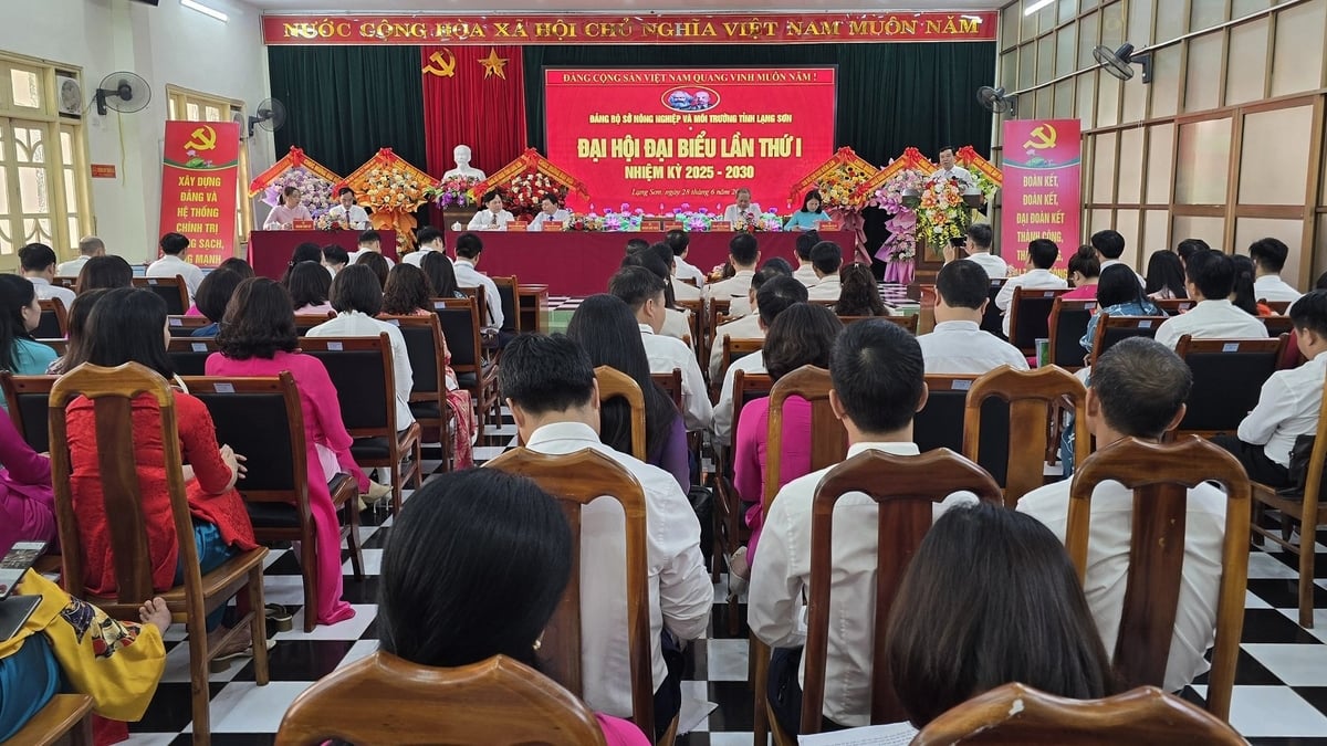 Đại hội Đảng bộ Sở NN-MT Lạng Sơn là đợt sinh hoạt chính trị quan trọng, được tiến hành với phương châm 'Đoàn kết - Dân chủ - Kỷ cương - Đột phá - Phát triển'. Ảnh: Hoàng Nghĩa.