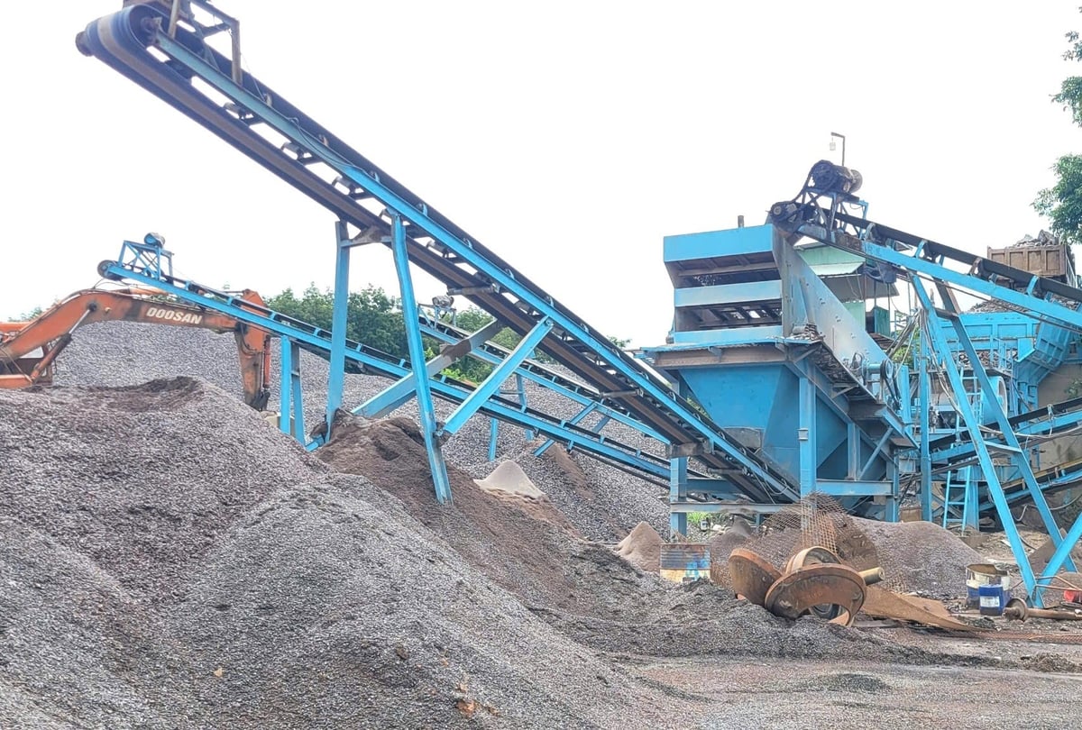 Nhiều mỏ khoáng sản có dấu hiệu đẩy giá, gây biến động thị trường vật liệu xây dựng. Ảnh: Tuấn Anh. Nhiều mỏ khoáng sản có dấu hiệu đẩy giá, gây biến động thị trường vật liệu xây dựng. Ảnh: Tuấn Anh.