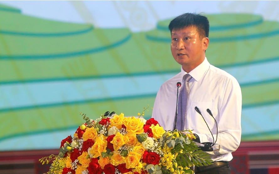 Đồng chí Trần Huy Tuấn - Bí thư Tỉnh ủy Yên Bái phát biểu tại sự kiện. Đồng chí Trần Huy Tuấn - Bí thư Tỉnh ủy Yên Bái phát biểu tại sự kiện.