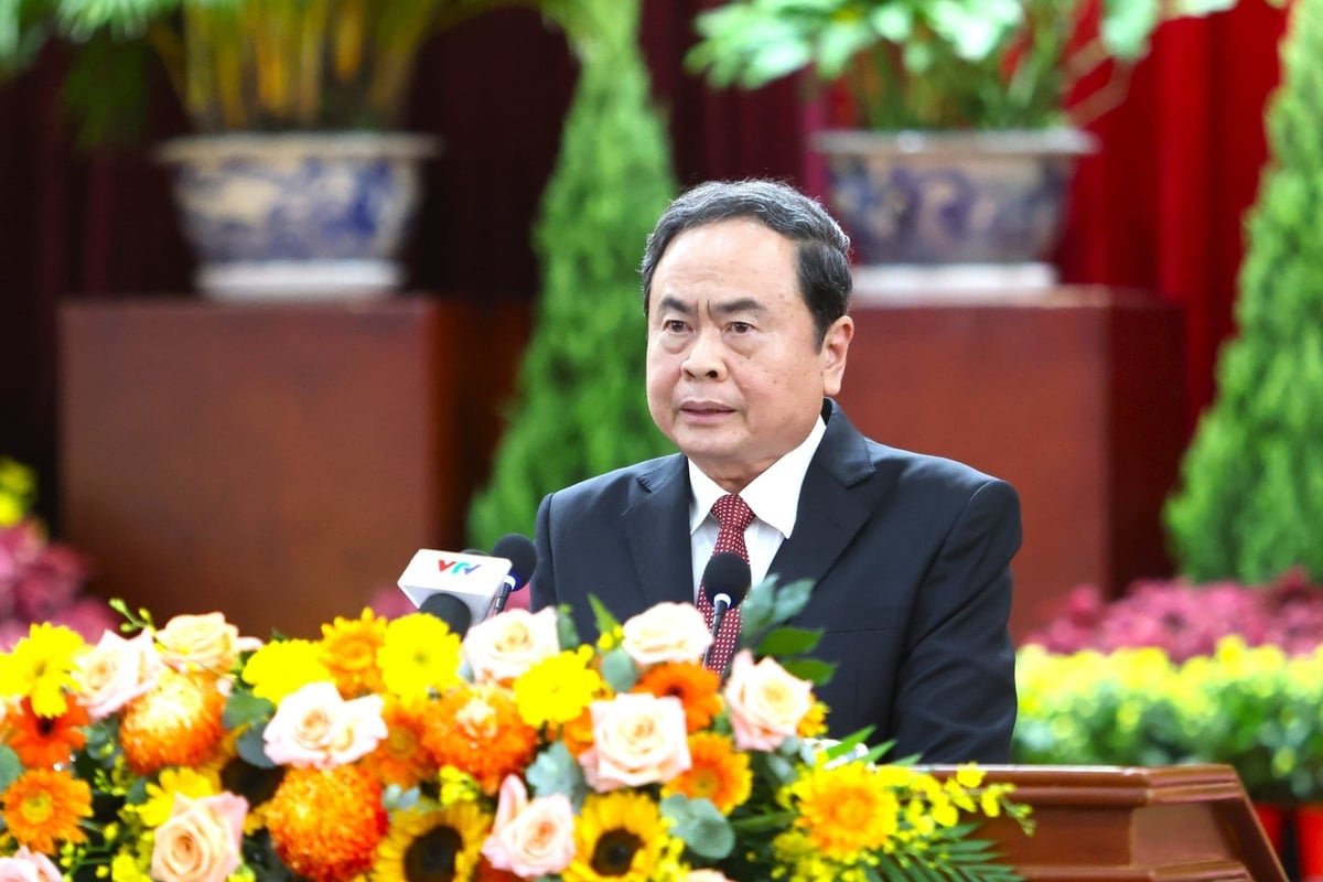 Chủ tịch Quốc hội Trần Thanh Mẫn tin tưởng, Đảng bộ, chính quyền và nhân dân TP Cần Thơ (mới) sẽ vượt qua mọi khó khăn, thách thức, chủ động nắm bắt thời cơ để phát triển nhanh, bền vững trong thời gian tới. Ảnh: Minh Trung. Chủ tịch Quốc hội Trần Thanh Mẫn tin tưởng, Đảng bộ, chính quyền và nhân dân TP Cần Thơ (mới) sẽ vượt qua mọi khó khăn, thách thức, chủ động nắm bắt thời cơ để phát triển nhanh, bền vững trong thời gian tới. Ảnh: Minh Trung.