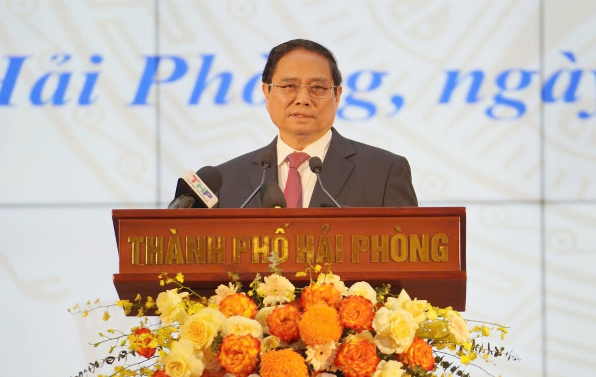Thủ tướng Chính phủ Phạm Minh Chính khẳng định việc sáp nhập Hải Phòng và Hải Dương sẽ giúp tối ưu hóa nguồn lực, cộng hưởng các tiềm năng lợi thế để tạo thành một cực tăng trưởng chủ chốt. Ảnh: Đoàn Bắc. Thủ tướng Chính phủ Phạm Minh Chính khẳng định việc sáp nhập Hải Phòng và Hải Dương sẽ giúp tối ưu hóa nguồn lực, cộng hưởng các tiềm năng lợi thế để tạo thành một cực tăng trưởng chủ chốt. Ảnh: Đoàn Bắc.