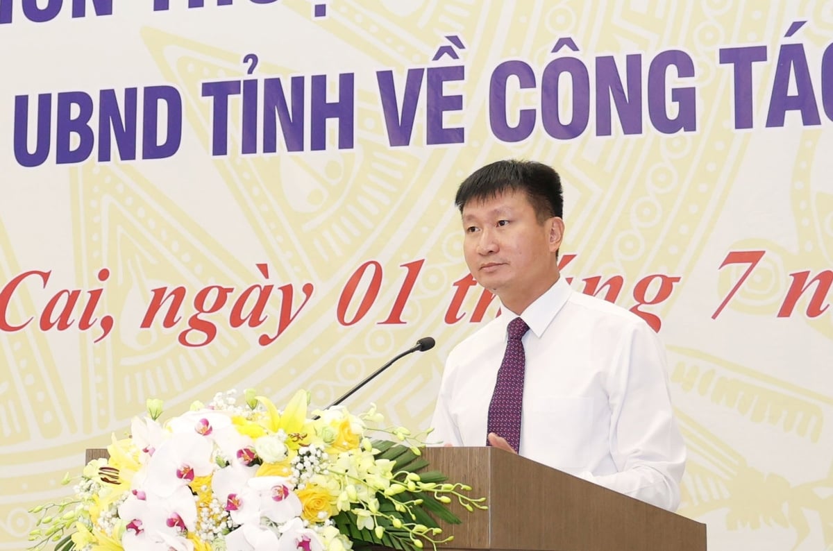 Chủ tịch UBND tỉnh Lào Cai Trần Huy Tuấn phát biểu chỉ đạo hội nghị. Ảnh: Thanh Ngà.