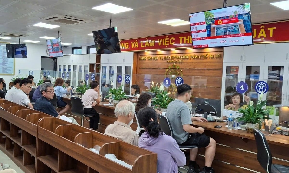Trung tâm Phục vụ Hành chính công Thành phố Hà Nội thông báo phân công địa bàn, phạm vi tiếp nhận TTHC tại các Chi nhánh trực thuộc, có hiệu lực từ ngày 01/7/2025. Ảnh: PV. Trung tâm Phục vụ Hành chính công Thành phố Hà Nội thông báo phân công địa bàn, phạm vi tiếp nhận TTHC tại các Chi nhánh trực thuộc, có hiệu lực từ ngày 01/7/2025. Ảnh: PV.