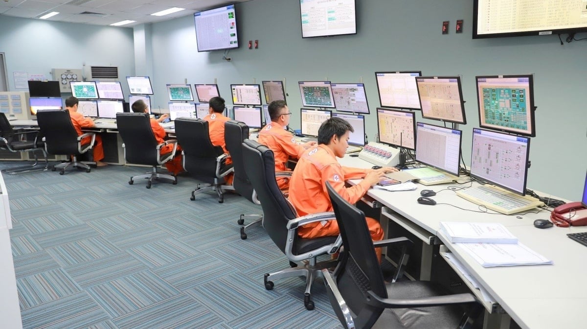 Phòng điều khiển trung tâm Nhà máy Nhiệt điện Nghi Sơn 1. Ảnh: PV.