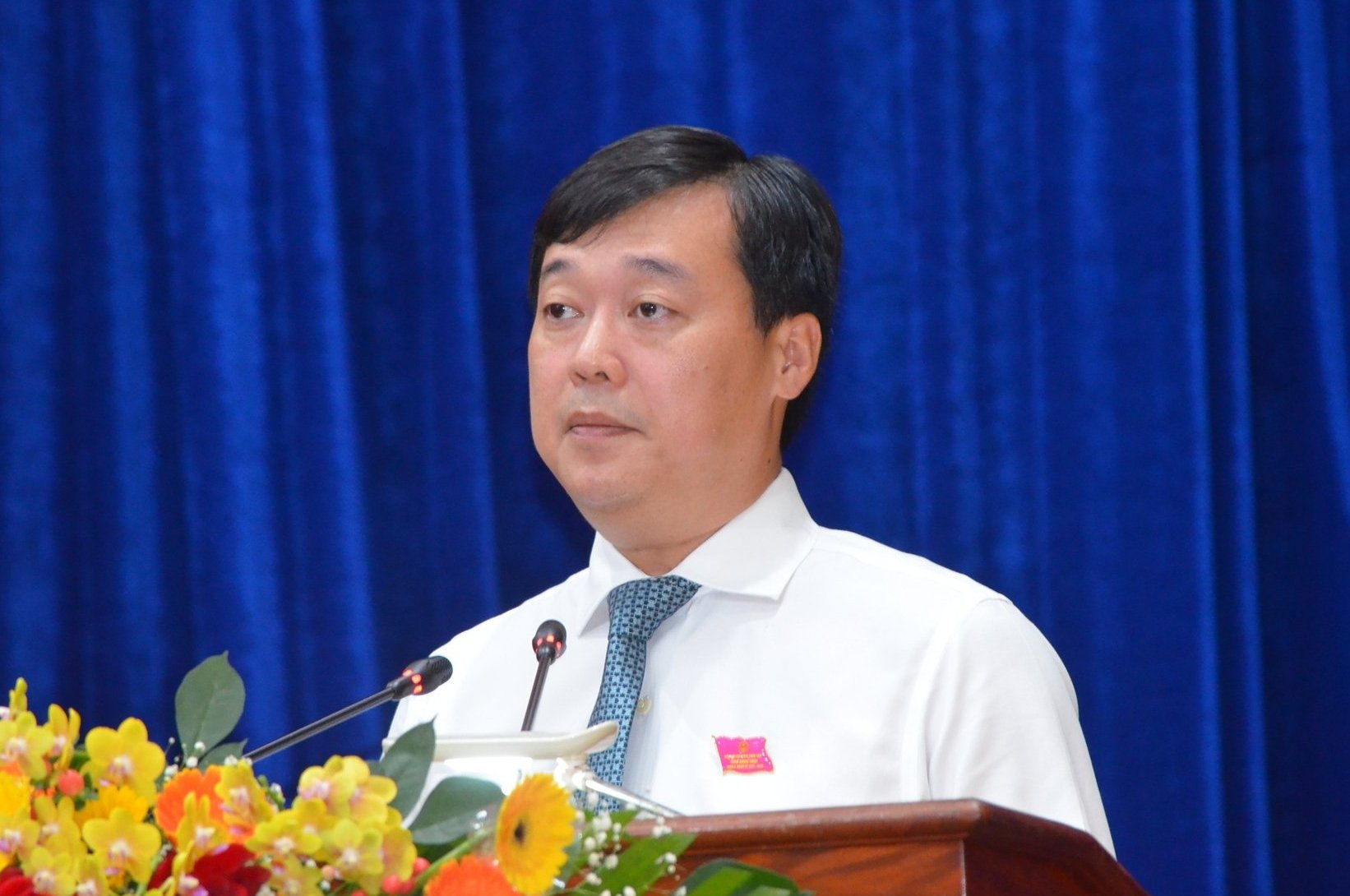 Ông Lê Quốc Phong, Bí thư Tỉnh ủy Đồng Tháp phát biểu chỉ đạo kỳ họp Hội đồng nhân dân tỉnh khóa X. Ảnh: Minh Đảm.