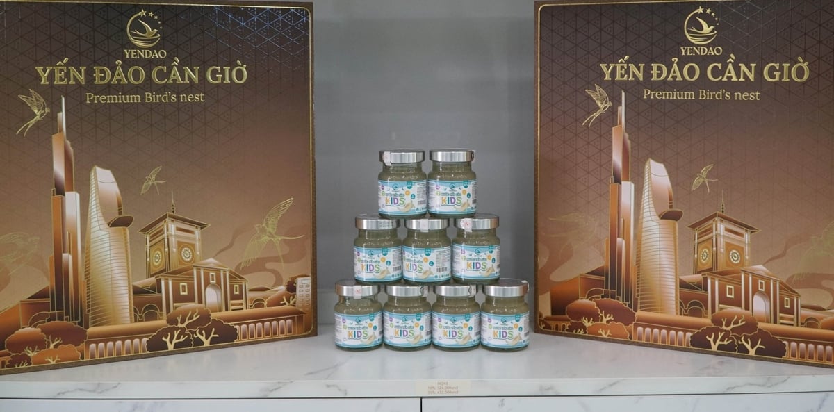 Sản phẩm yến chưng đường phèn của Yến Đảo Cần Giờ được kỳ vọng là một trong những sản phẩm OCOP 5 sao đầu tiên của TP.HCM. Ảnh: Lê Bình.