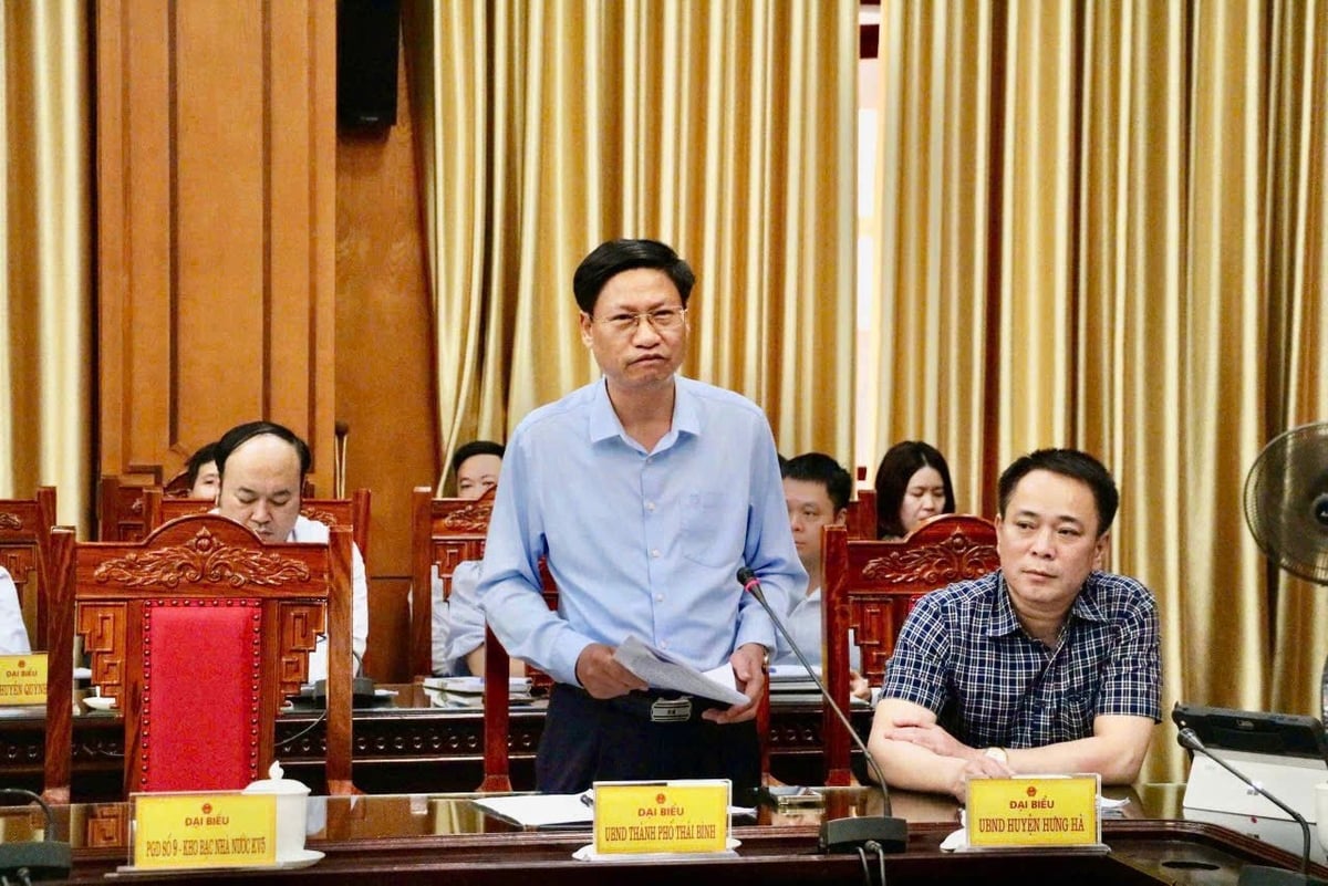 Ông Đinh Gia Dũng - Chủ tịch UBND Tp.Thái Bình được bổ nhiệm giữ chức vụ Chánh Văn phòng UBND tỉnh Hưng Yên mới sau hợp nhất. Ảnh: Báo Thái Bình.