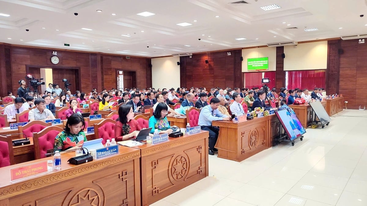 Quang cảnh kỳ họp đầu tiên của HĐND tỉnh Đắk Lắk sau sáp nhập. Ảnh: Tuấn Phúc.