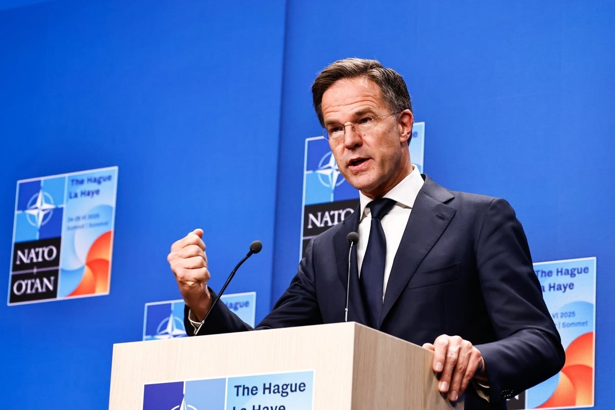 Tổng thư ký Tổ chức Hiệp ước Bắc Đại Tây Dương (NATO) Mark Rutte phát biểu tại một cuộc họp báo tại hội nghị thượng đỉnh NATO ở The Hague, Hà Lan, hôm 25/6. Ảnh: Getty.