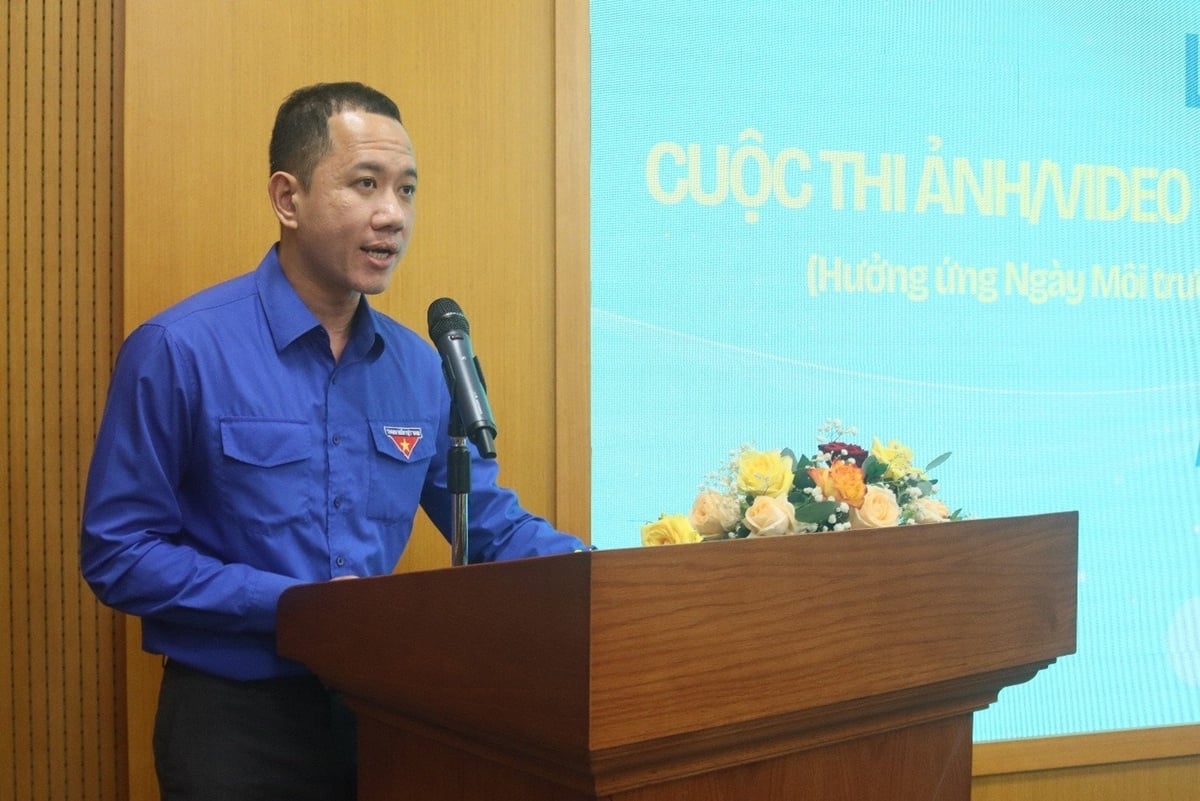 Đồng chí Đặng Quốc Khánh – Phó Bí thư Thường trực phát biểu tại Lễ tổng kết Cuộc thi ảnh/video 'Sống xanh từng khoảnh khắc'. Ảnh: Đức Việt. Đồng chí Đặng Quốc Khánh – Phó Bí thư Thường trực phát biểu tại Lễ tổng kết Cuộc thi ảnh/video 'Sống xanh từng khoảnh khắc'. Ảnh: Đức Việt.