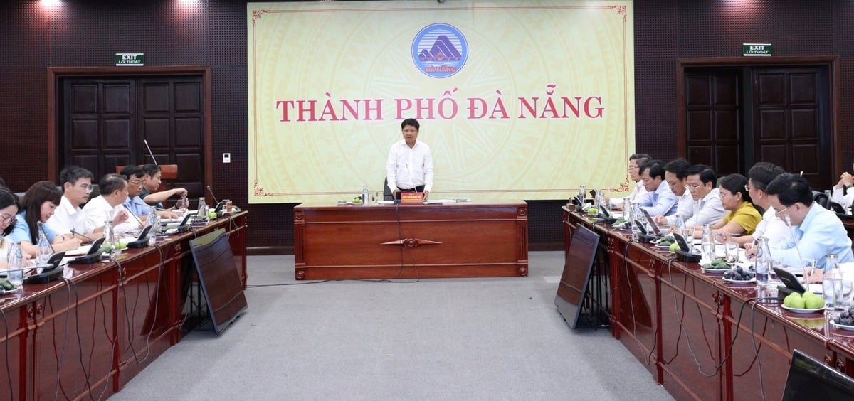 Chủ tịch UBND TP Đà Nẵng Lương Nguyễn Minh Triết chủ trì buổi làm việc với Sở NN-MT. Ảnh: Lan Anh. Chủ tịch UBND TP Đà Nẵng Lương Nguyễn Minh Triết chủ trì buổi làm việc với Sở NN-MT. Ảnh: Lan Anh.