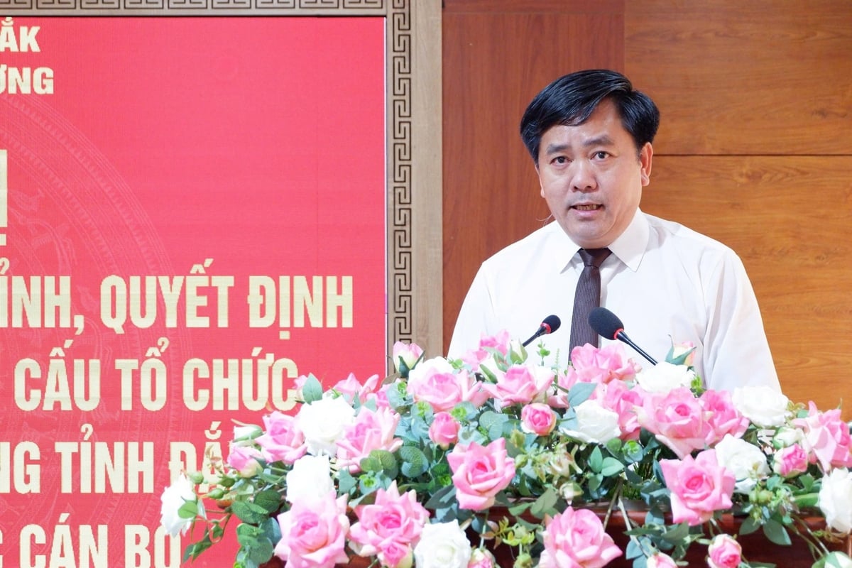 Giám đốc Sở Nông nghiệp và Môi trường tỉnh Đắk Lắk Nguyễn Minh Huấn phát biểu chỉ đạo Hội nghị. Ảnh: Khánh Toàn. Giám đốc Sở Nông nghiệp và Môi trường tỉnh Đắk Lắk Nguyễn Minh Huấn phát biểu chỉ đạo Hội nghị. Ảnh: Khánh Toàn.
