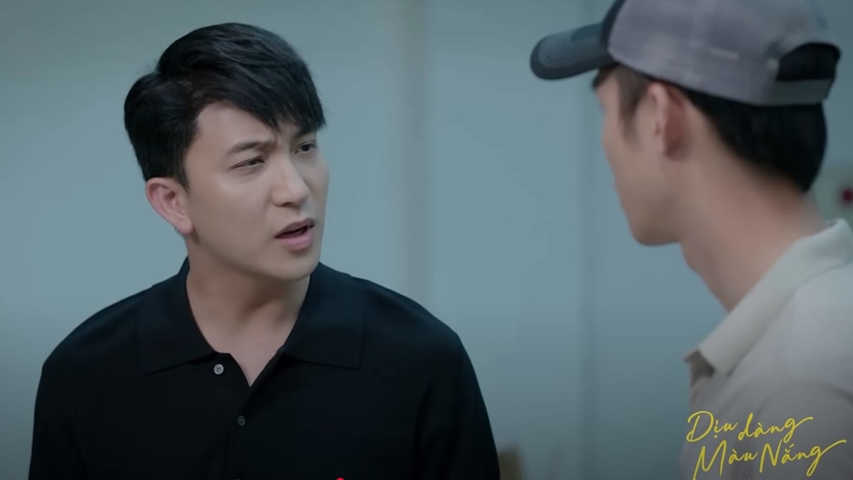 Phong chỉ trích Nghĩa và tuyên bố sẽ cho phòng nhân sự xem xét lại Xuân. Ảnh CMH Phong chỉ trích Nghĩa và tuyên bố sẽ cho phòng nhân sự xem xét lại Xuân. Ảnh CMH