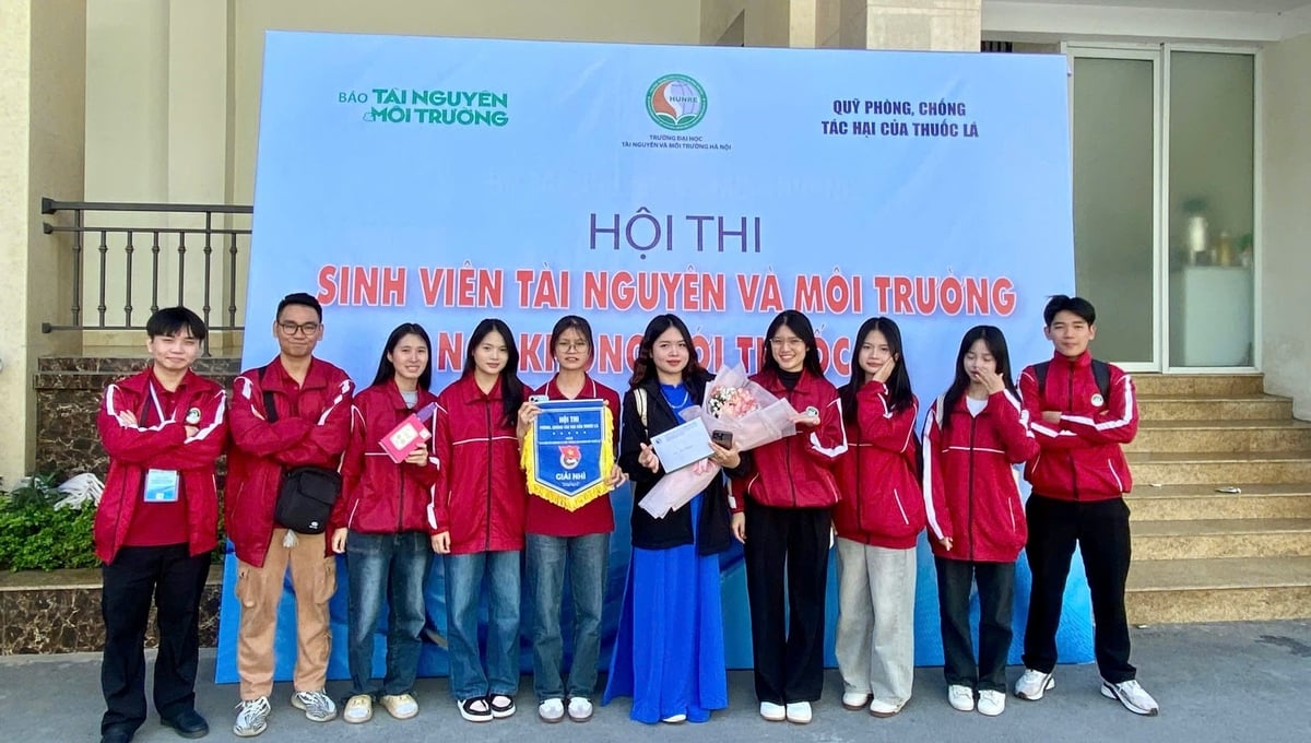 Tăng thuế thuốc lá là một trong những biện pháp hiệu quả nhất để giảm tỷ lệ hút thuốc ở giới trẻ. Ảnh: Thủy Nhi. Tăng thuế thuốc lá là một trong những biện pháp hiệu quả nhất để giảm tỷ lệ hút thuốc ở giới trẻ. Ảnh: Thủy Nhi.