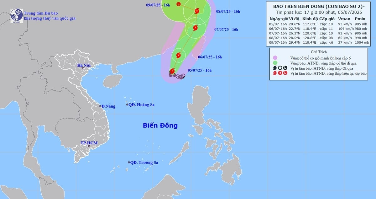 Dự báo hướng di chuyển của cơn bão số 2 trên biển Đông mới nhất. Ảnh: TT KTTV Quốc gia Dự báo hướng di chuyển của cơn bão số 2 trên biển Đông mới nhất. Ảnh: TT KTTV Quốc gia