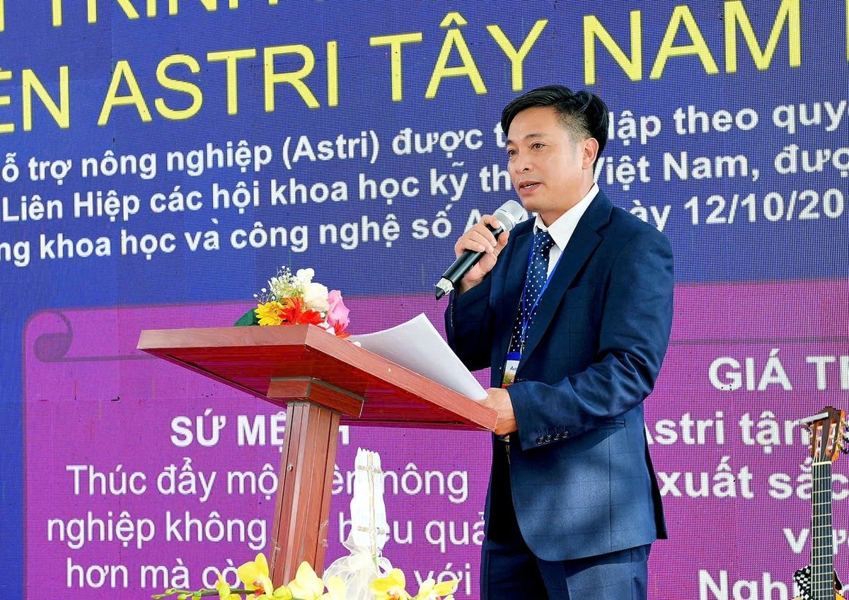 Ông Phan Văn Hài, Phó Viện trưởng Viện Astri kiêm Giám đốc Phân viện Astri Tây Nam Bộ phát biểu. Ảnh: Ngọc Chinh. Ông Phan Văn Hài, Phó Viện trưởng Viện Astri kiêm Giám đốc Phân viện Astri Tây Nam Bộ phát biểu. Ảnh: Ngọc Chinh.