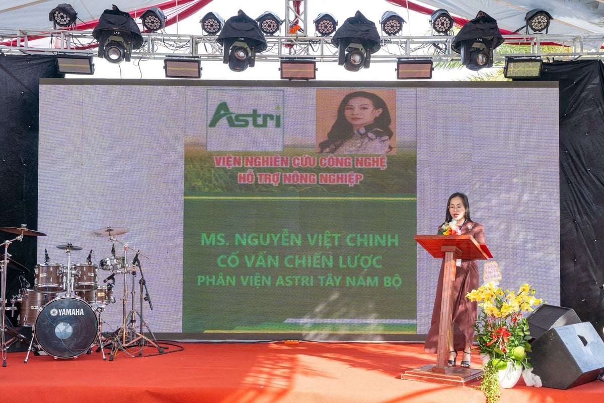 Bà Nguyễn Việt Chinh - cố vấn chiến lược Phân viện Astri Tây Nam Bộ phát biểu. Ảnh: Ngọc Chinh. Bà Nguyễn Việt Chinh - cố vấn chiến lược Phân viện Astri Tây Nam Bộ phát biểu. Ảnh: Ngọc Chinh.