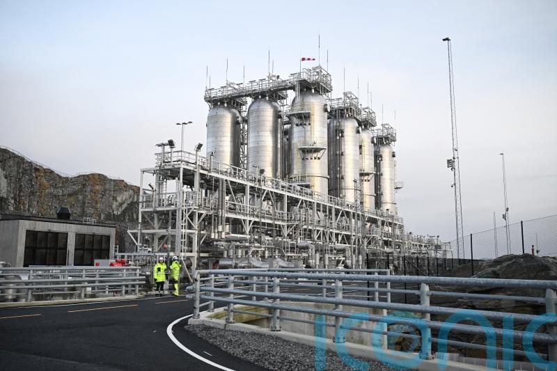 Anh công bố khoản đầu tư 39 triệu USD vào dự án thu giữ carbon. Ảnh minh họa. Ảnh: irelandlive. Anh công bố khoản đầu tư 39 triệu USD vào dự án thu giữ carbon. Ảnh minh họa. Ảnh: irelandlive.