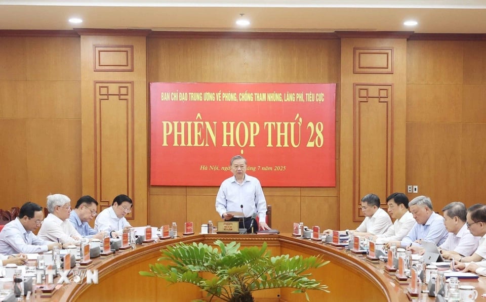 Tổng Bí thư Tô Lâm chủ trì họp Ban Chỉ đạo Trung ương về phòng chống tham nhũng, lãng phí, tiêu cực, ngày 7/7. Ảnh: TTXVN. Tổng Bí thư Tô Lâm chủ trì họp Ban Chỉ đạo Trung ương về phòng chống tham nhũng, lãng phí, tiêu cực, ngày 7/7. Ảnh: TTXVN.