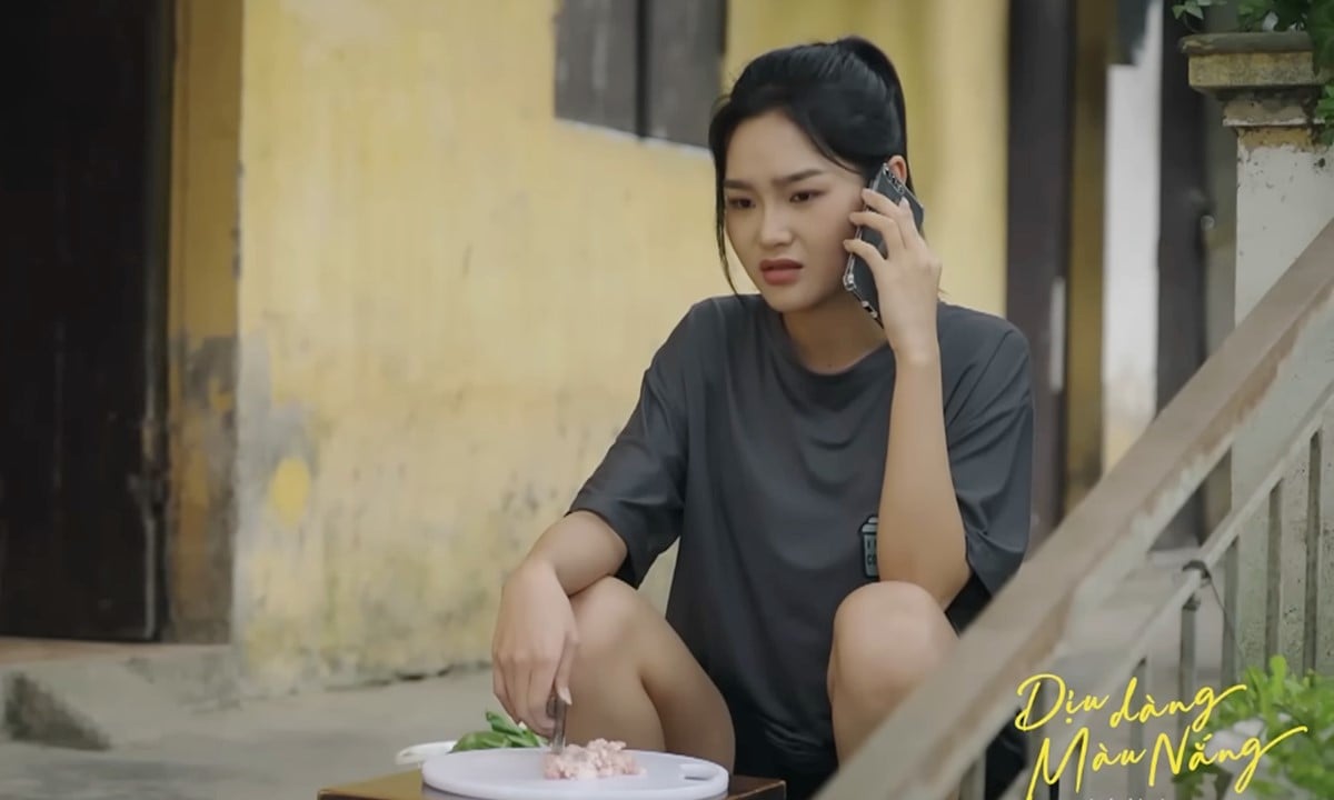 Nam nghi ngờ Xuân lợi dụng Nghĩa. Ảnh CMH Nam nghi ngờ Xuân lợi dụng Nghĩa. Ảnh CMH